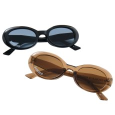 画像4: OVAL SHAPED SUNGLASSES(BLACK) (4)